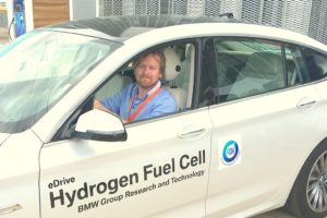 – Vi trenger politiske grep og ordninger som skaper forutsigbarhet og et godt tidligmarked for hydrogenkjøretøy, sier Kristian E. Vik.