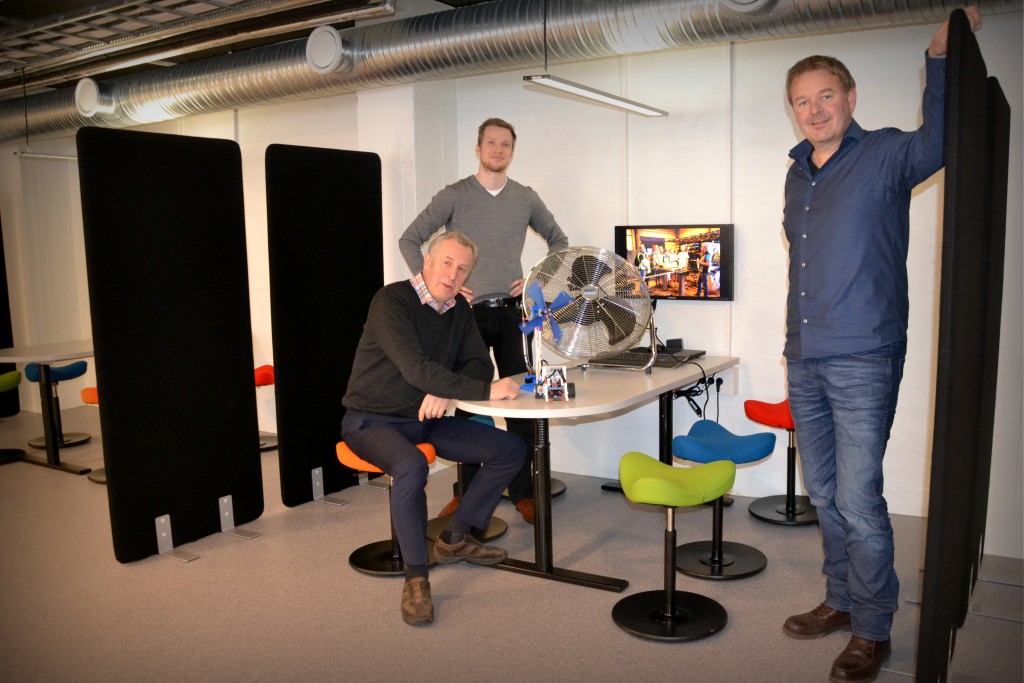 Borge Nordfjeld, Eric Anthony Kaberg og Thomas Hansen viser gjerne fram det nye Newton-rommet i Magnor Næringshage.