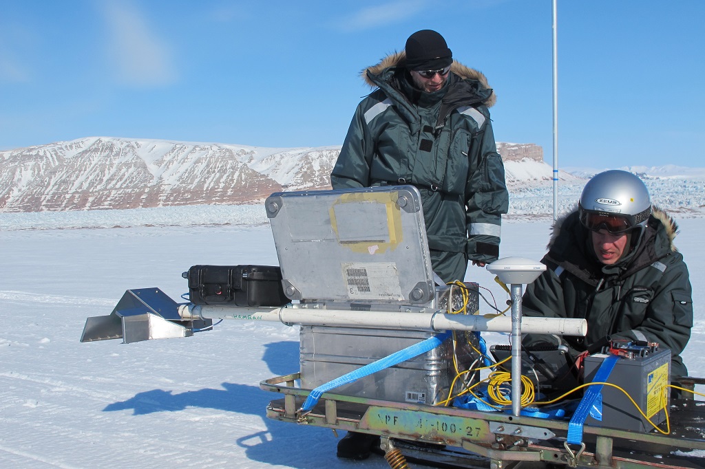 Geo-radaren er testet i barske forhold på Svalbard. Foto: FFI